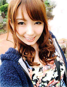 《日本最美女优-上有老下有小 电视剧》