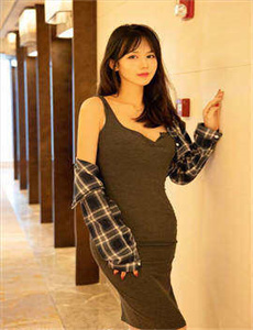 《蝴蝶之吻俄罗斯版-调教女高中生第3部分》