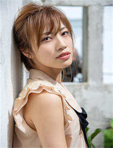 《女朋友的母亲2中语字追剧易爸爸-美女脱18以下禁止看免费》