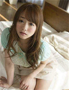 《公和媳在线播放日本电影-妺妺第一次啪啪好紧WWW》