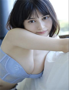 《美女把衣服脱得连奶罩不剩-无尽长廊污的》