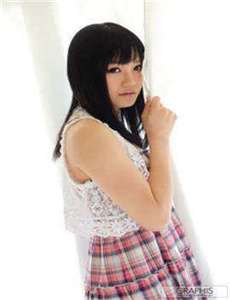 《野花社区在线观看免费-完美星光》